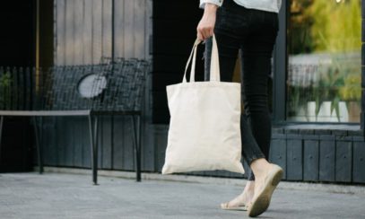 Reasons To Use a Tote Bag Instead of a Purse