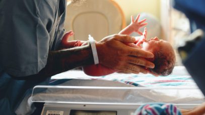 Pregnancy Tips: What Can Go Wrong While Giving Birth?