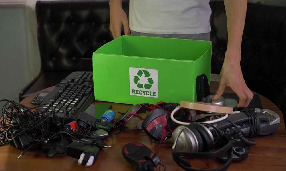 The 6 Environmental Benefits of E-Waste Recycling