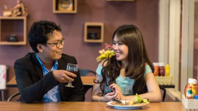 2 Ways to Make Your Loved Ones Feel Special
