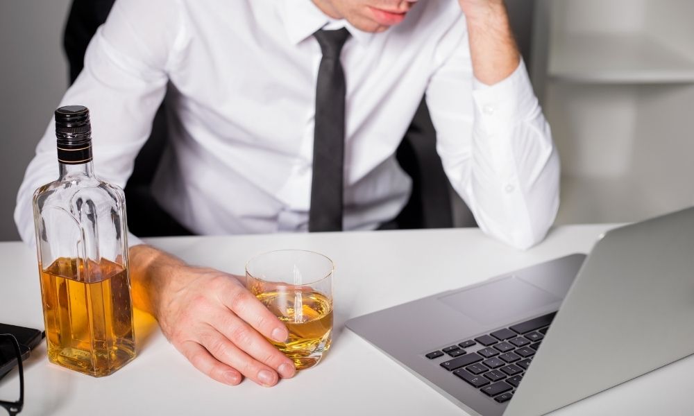 Top Things Drinking Alcohol Does to Your Body