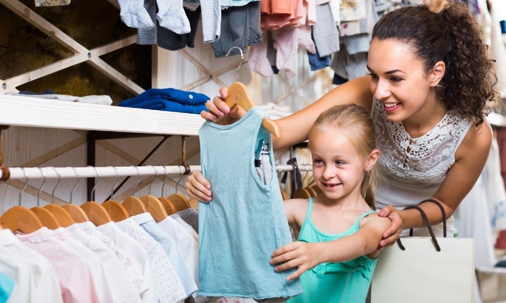 Tips for Thrift Shopping for Children’s Clothes