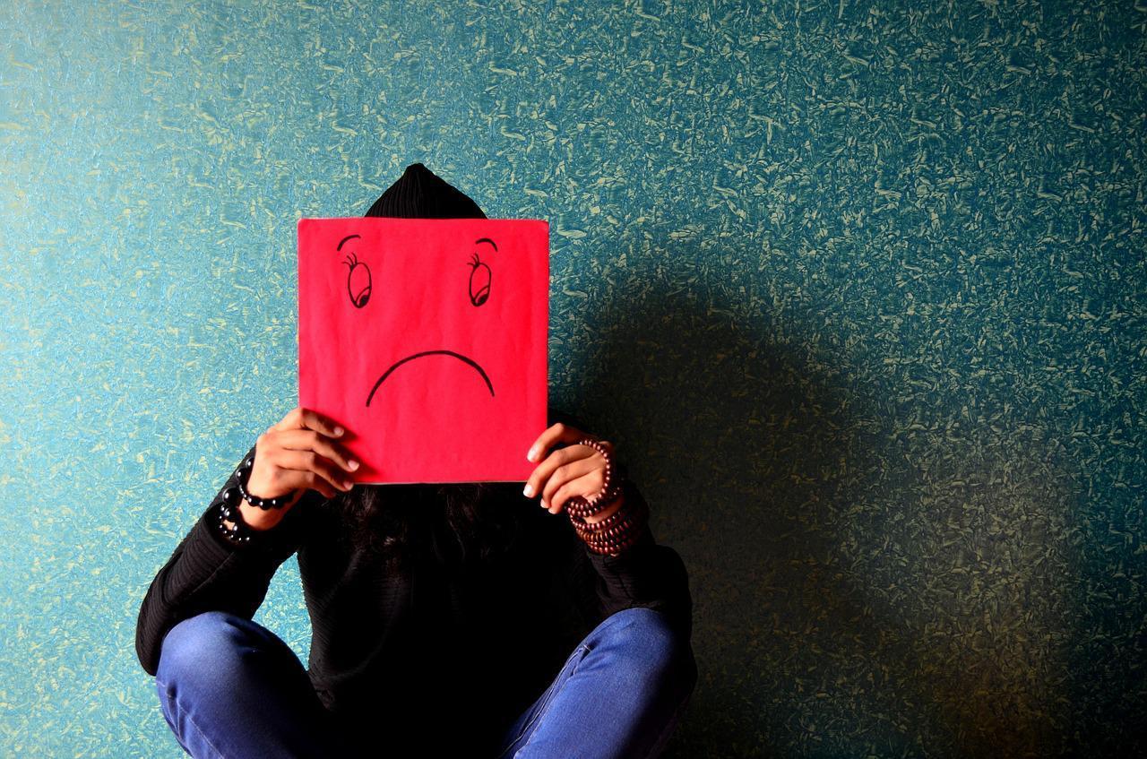 Check Out These Seven Signs To Find Out Whether You Are Depressed Or Not